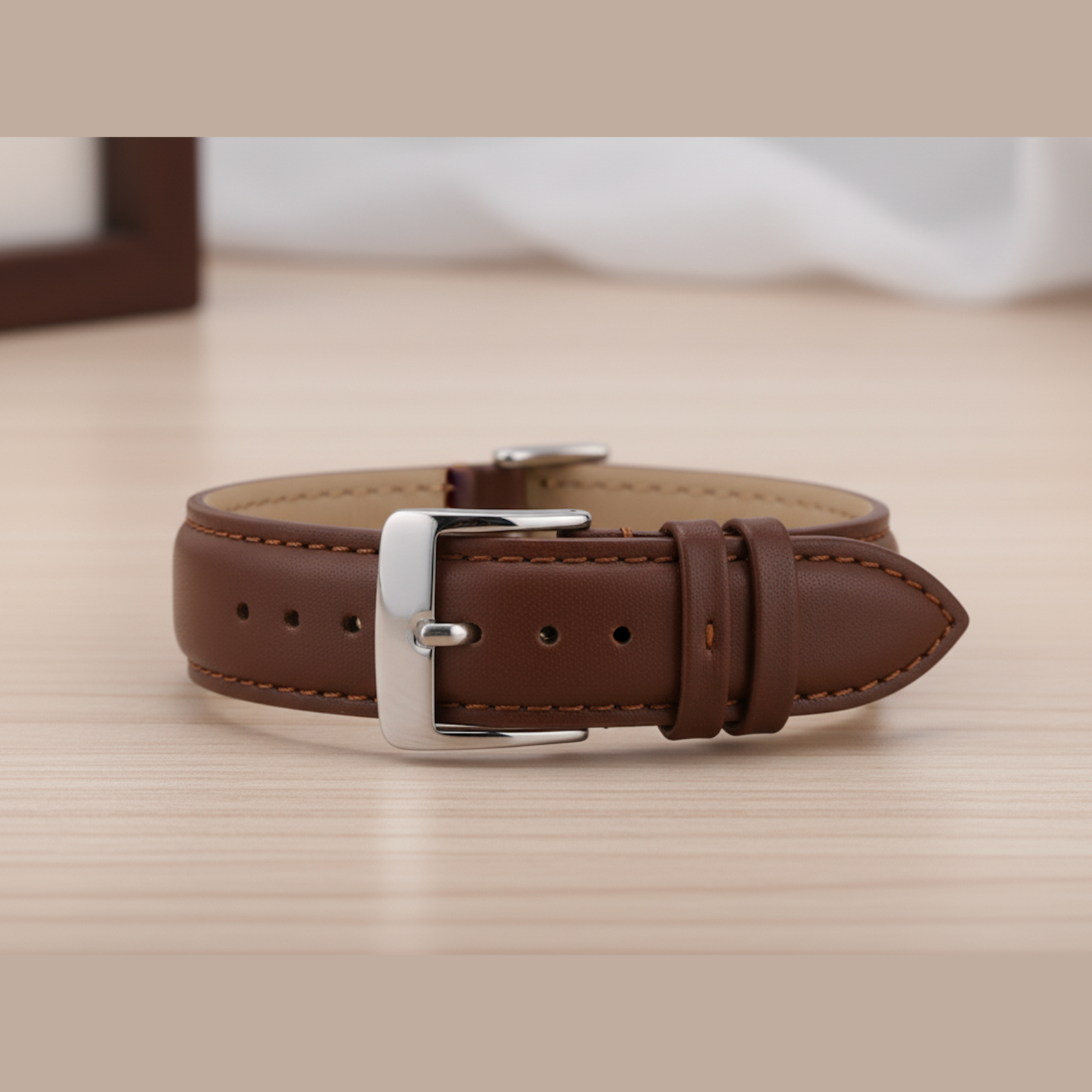 WILTON D-45 Analog Watch M/L – Leather Strap, Steel Back